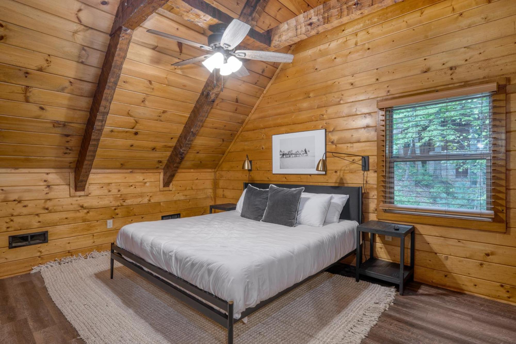 Dudley I By Avantstay Cosy Cabin W Hot Tub Incredible Views Pigeon Forge Extérieur photo