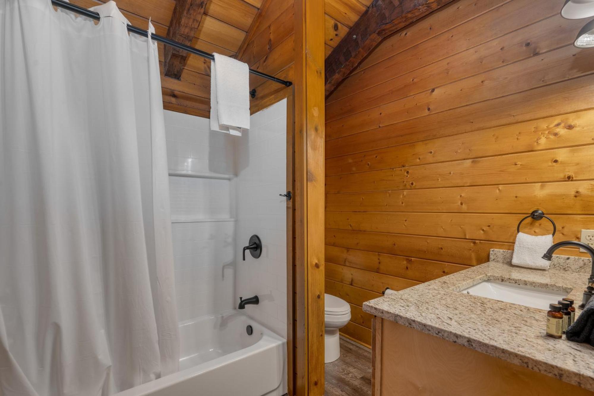 Dudley I By Avantstay Cosy Cabin W Hot Tub Incredible Views Pigeon Forge Extérieur photo