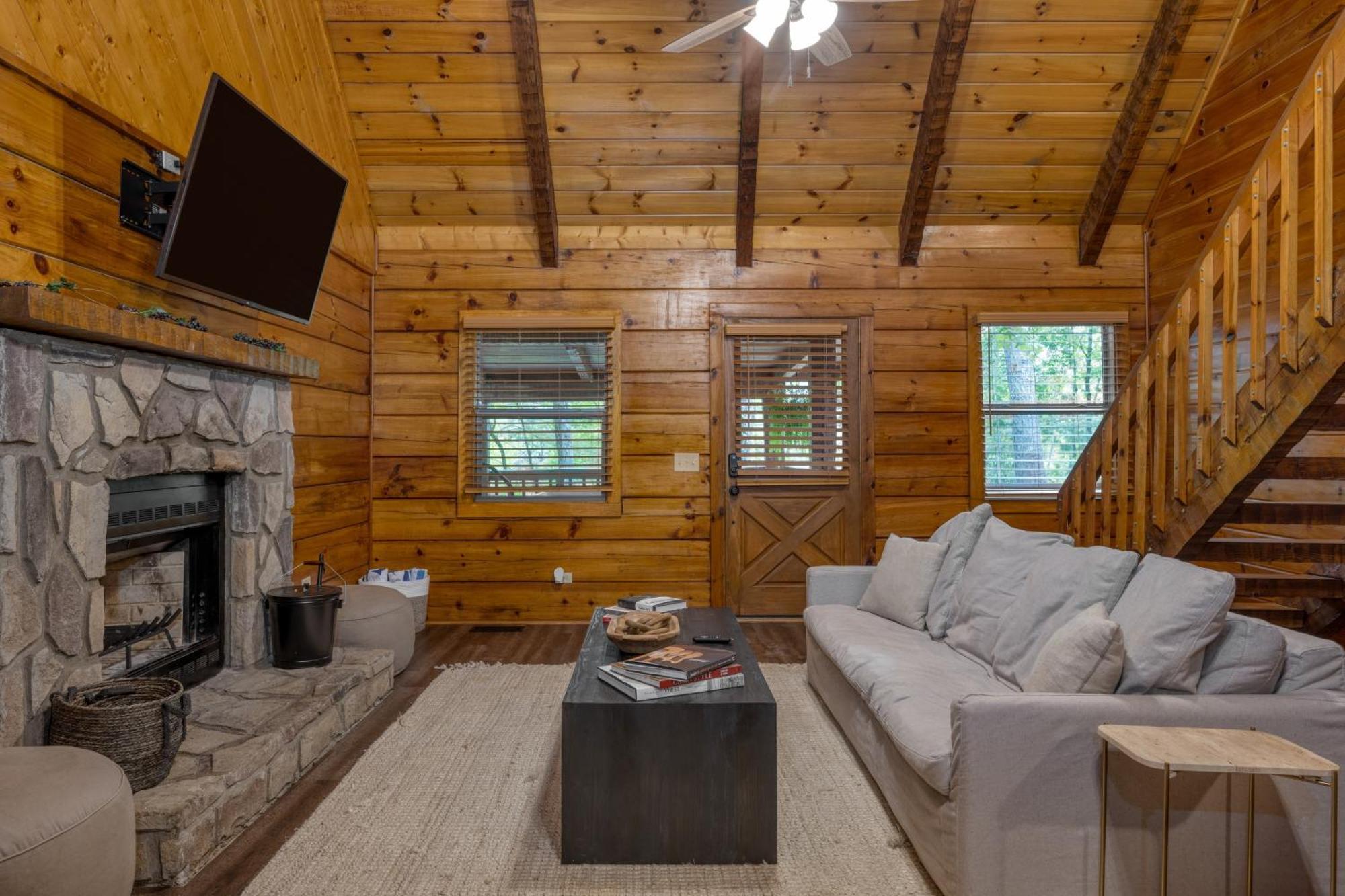 Dudley I By Avantstay Cosy Cabin W Hot Tub Incredible Views Pigeon Forge Extérieur photo