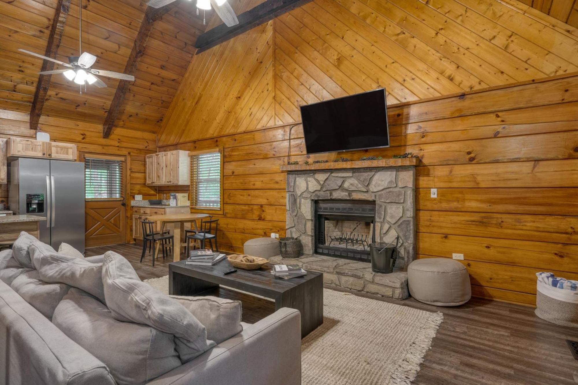 Dudley I By Avantstay Cosy Cabin W Hot Tub Incredible Views Pigeon Forge Extérieur photo