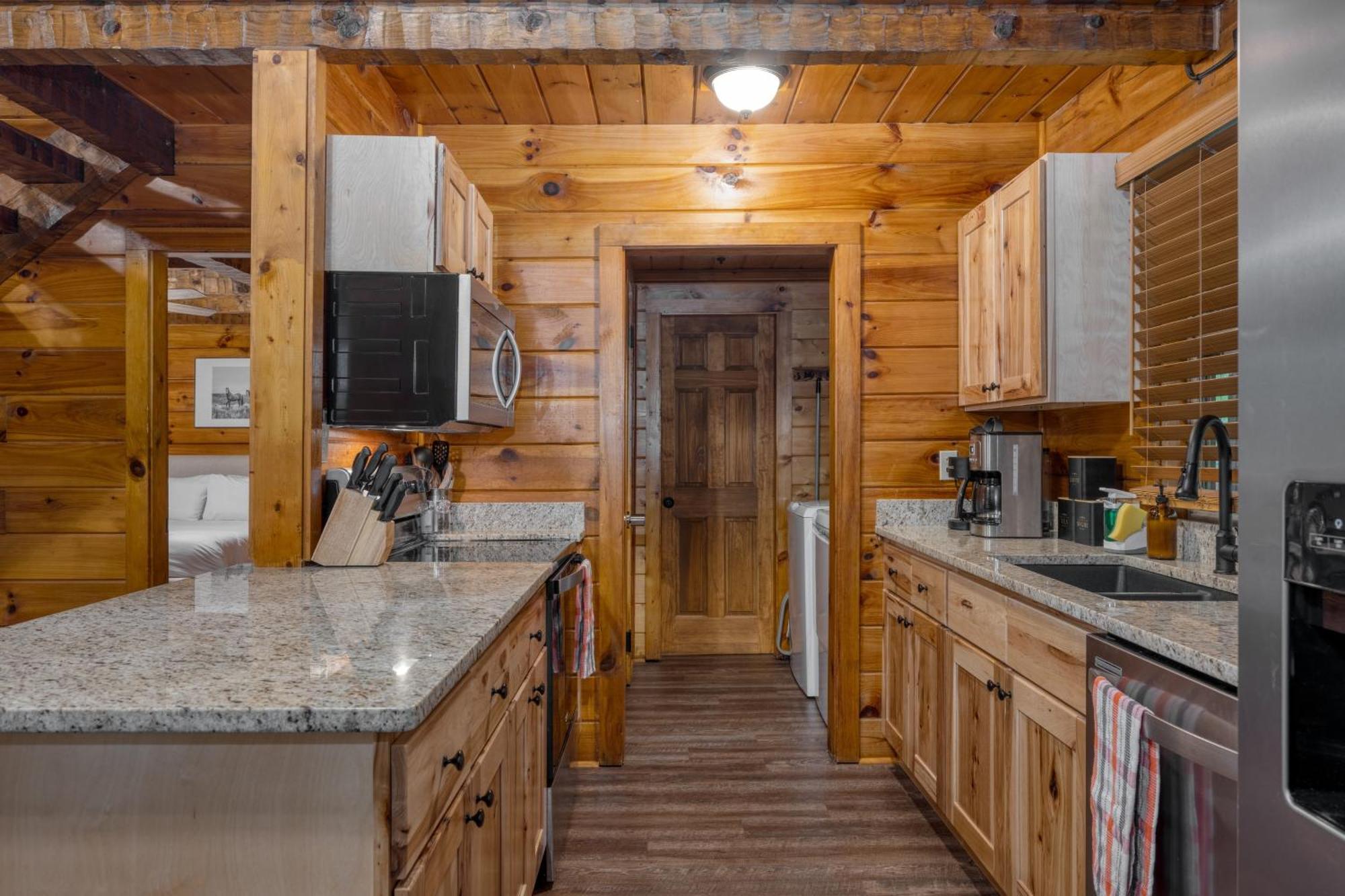 Dudley I By Avantstay Cosy Cabin W Hot Tub Incredible Views Pigeon Forge Extérieur photo